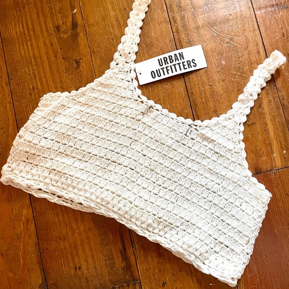 Crochet crop top - Picture 4 of 4